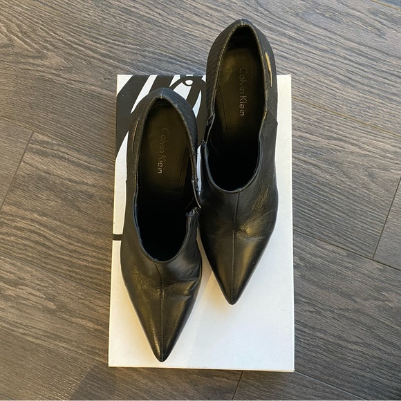 Calvin Klein - bootie heels - Size 6 - Picture 4 of 6
